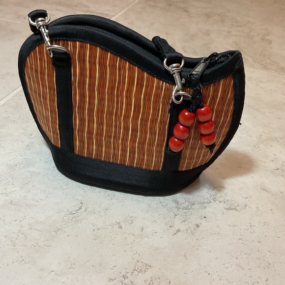 Baskets Of Cambodia Handbags - Baskets of Cambodia Saraye Shoulder Bag
